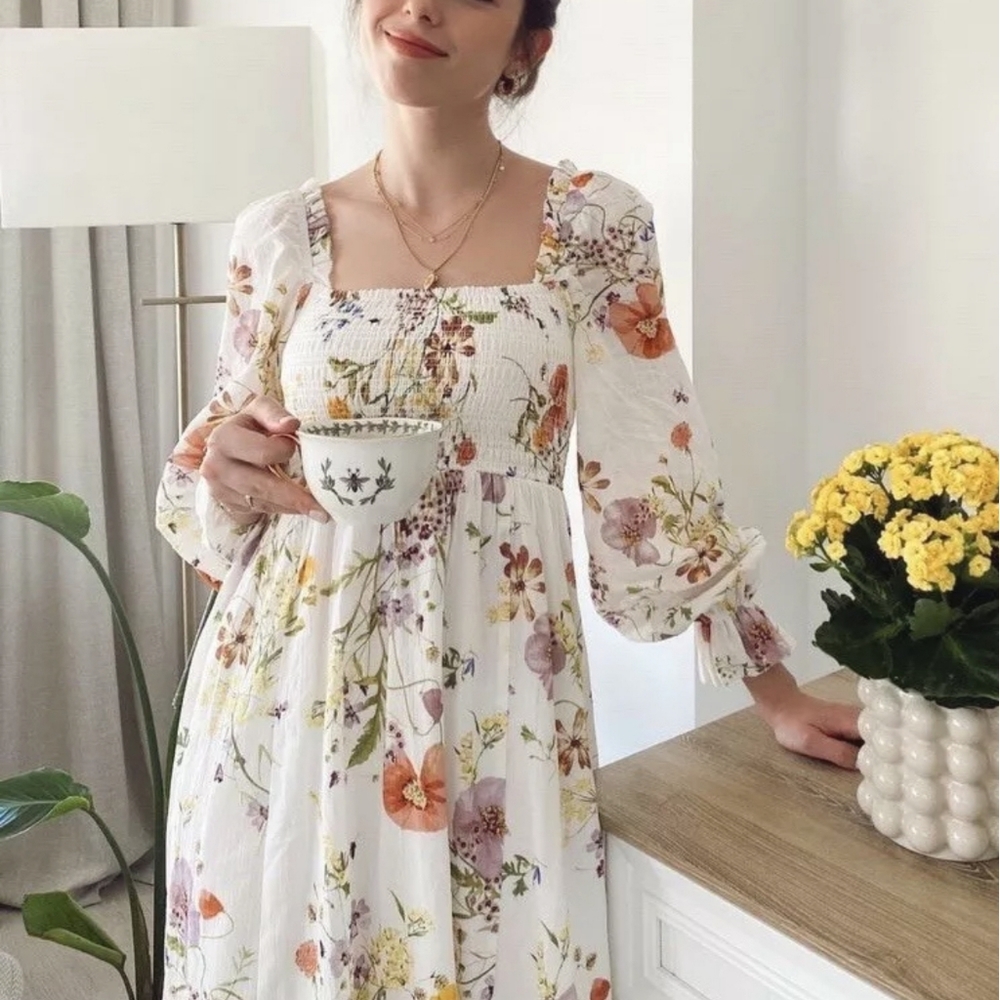 H&M Wildflower Smock-Detail Dress 💐